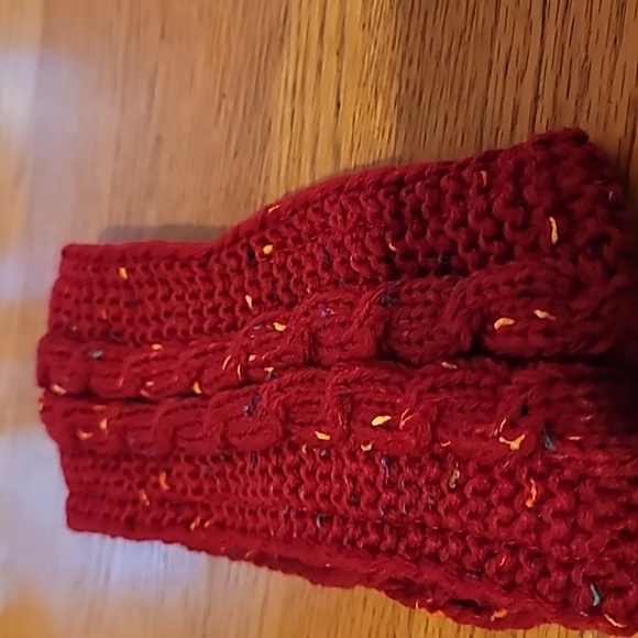 Ear Warmer Headband With Faux Fur Lining - Picture 2 of 4